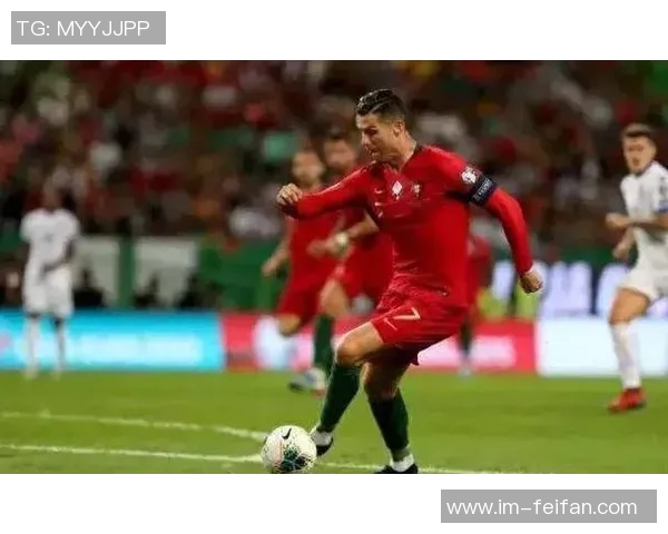 强势崛起29岁托尼8轮13球超越C罗28岁奎尼奥内斯8轮11球追平C罗